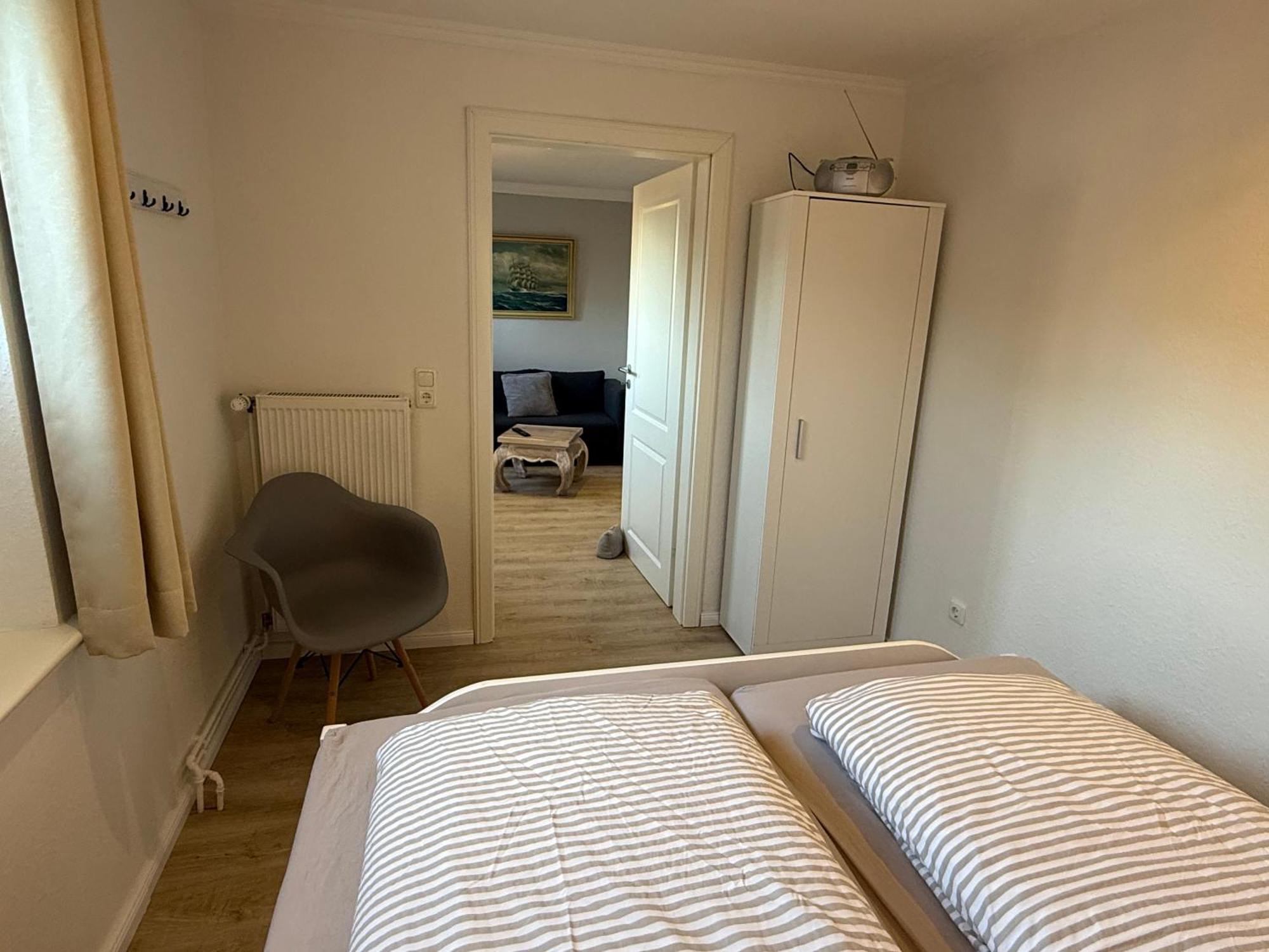 Ferienwohnung „Ole Karkenwech“ Husum-Roedemis Husum  Extérieur photo